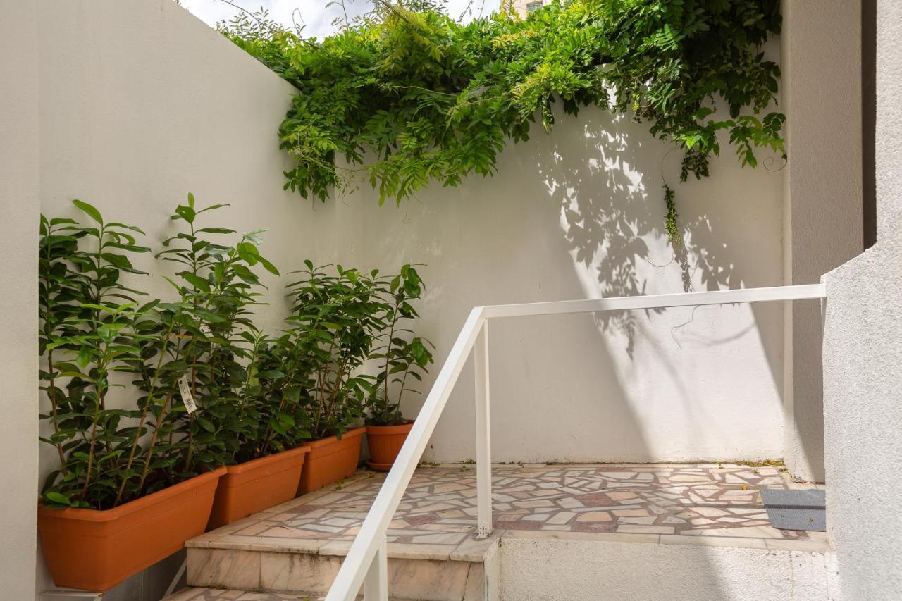 Lagom Hotel Bucareste Exterior foto